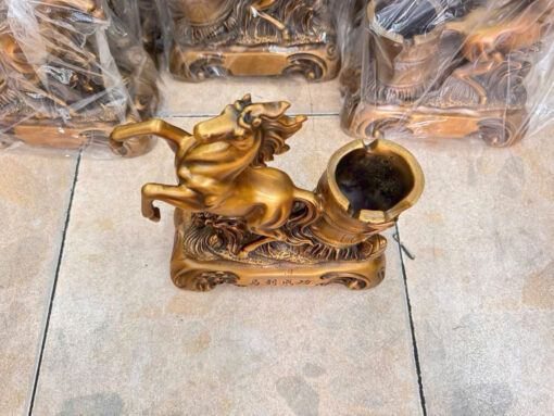 Ngựa đồng để viết