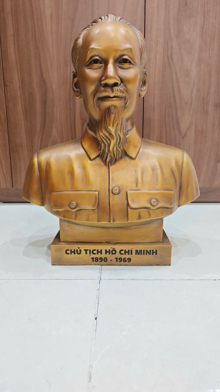 tuong dong bac ho de ban cao 48 cm